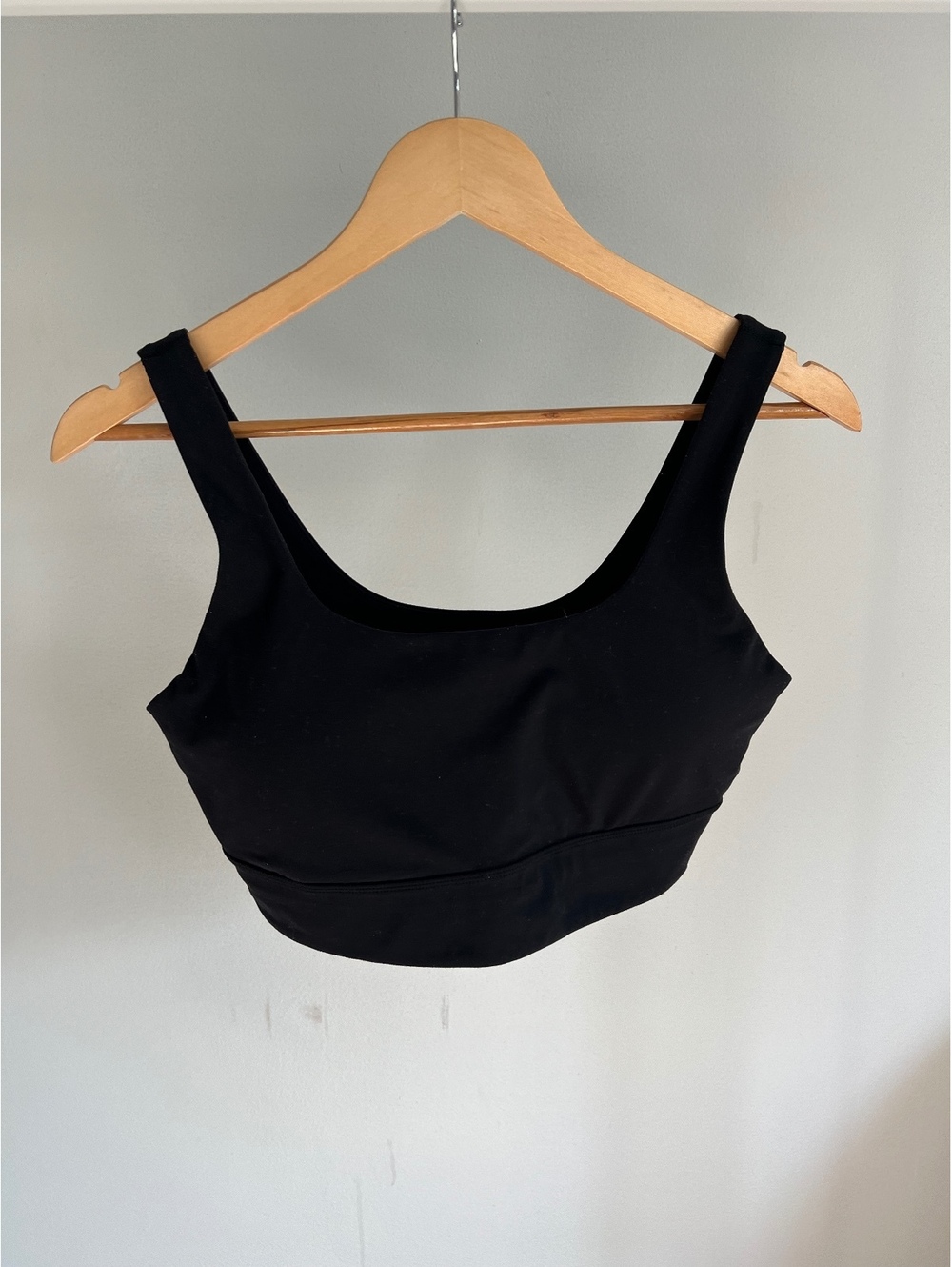 Women’s Black Padded Sports Bra Square Neck Workout Yoga Athletic Bra
